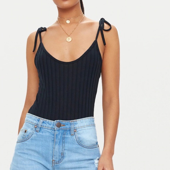 PrettyLittleThing Tops - Pretty little thing bodysuit